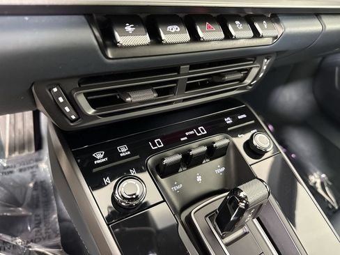 Certified 2024 Porsche 911 Carrera 4S AWD/4WD image 28