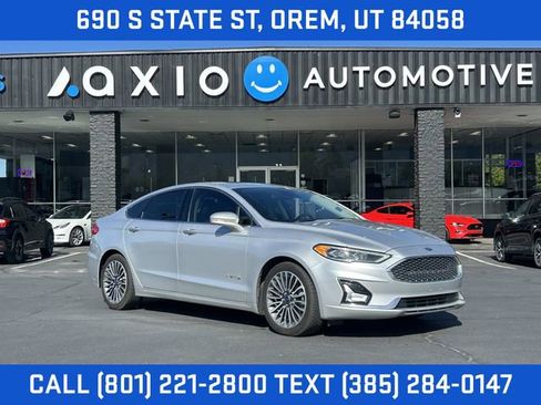 Used 2019 Ford Fusion Titanium FWD image 1