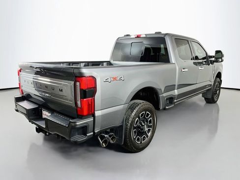 Used 2024 Ford F250 Platinum AWD/4WD image 7