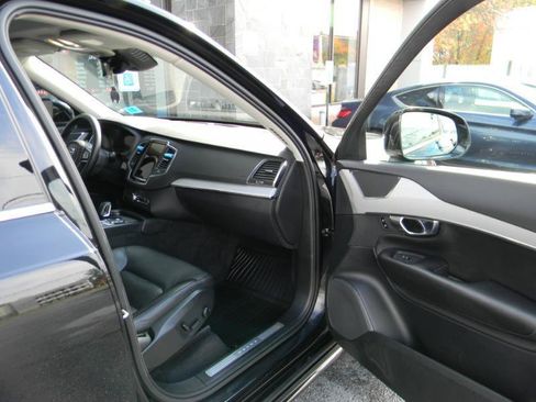 Used 2023 Volvo XC90 B5 Core w/ Protection Package Premier AWD/4WD image 23