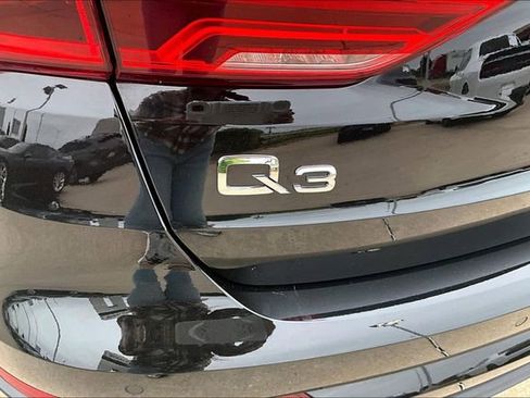 Used 2023 Audi Q3 2.0T Premium Plus w/ Premium Plus Package AWD/4WD image 33