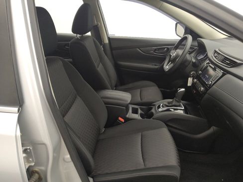 Used 2020 Nissan Rogue S image 21