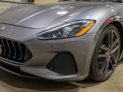 Used 2018 Maserati GranTurismo Sport RWD image 23