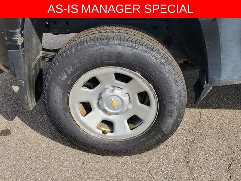Used 2022 Chevrolet Colorado W/T w/ WT Convenience Package AWD/4WD image 5