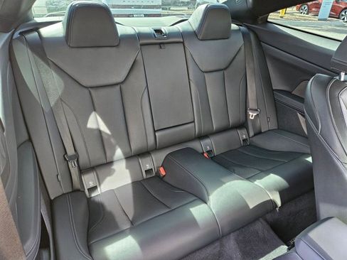 Used 2024 BMW M440i Coupe w/ Premium Package RWD image 25