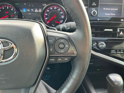Used 2022 Toyota Camry XSE w/ Navigation Package FWD image 18