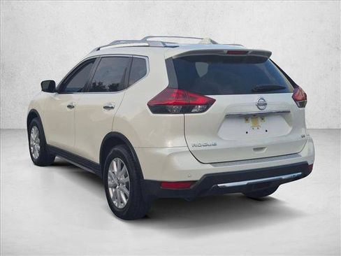 Used 2019 Nissan Rogue SV FWD image 7