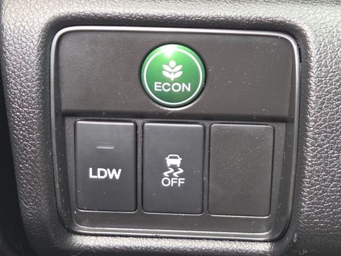 Used 2015 Honda Accord EX-L image 9