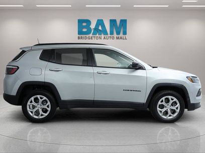 Used 2024 Jeep Compass Latitude