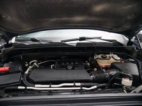 Used 2022 GMC Sierra 1500 SLE image 11