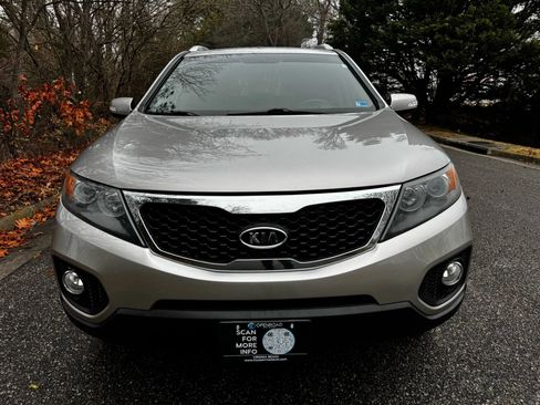 Used 2012 Kia Sorento LX w/ Convenience Pkg image 5
