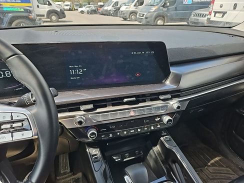 Used 2024 Kia Telluride S w/ S Sunroof Package image 20