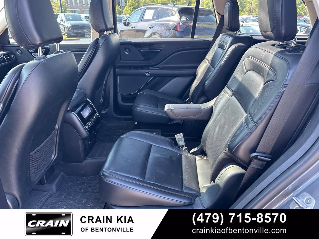 Used 2022 Lincoln Aviator Reserve w/ Elements Package Plus AWD/4WD image 33