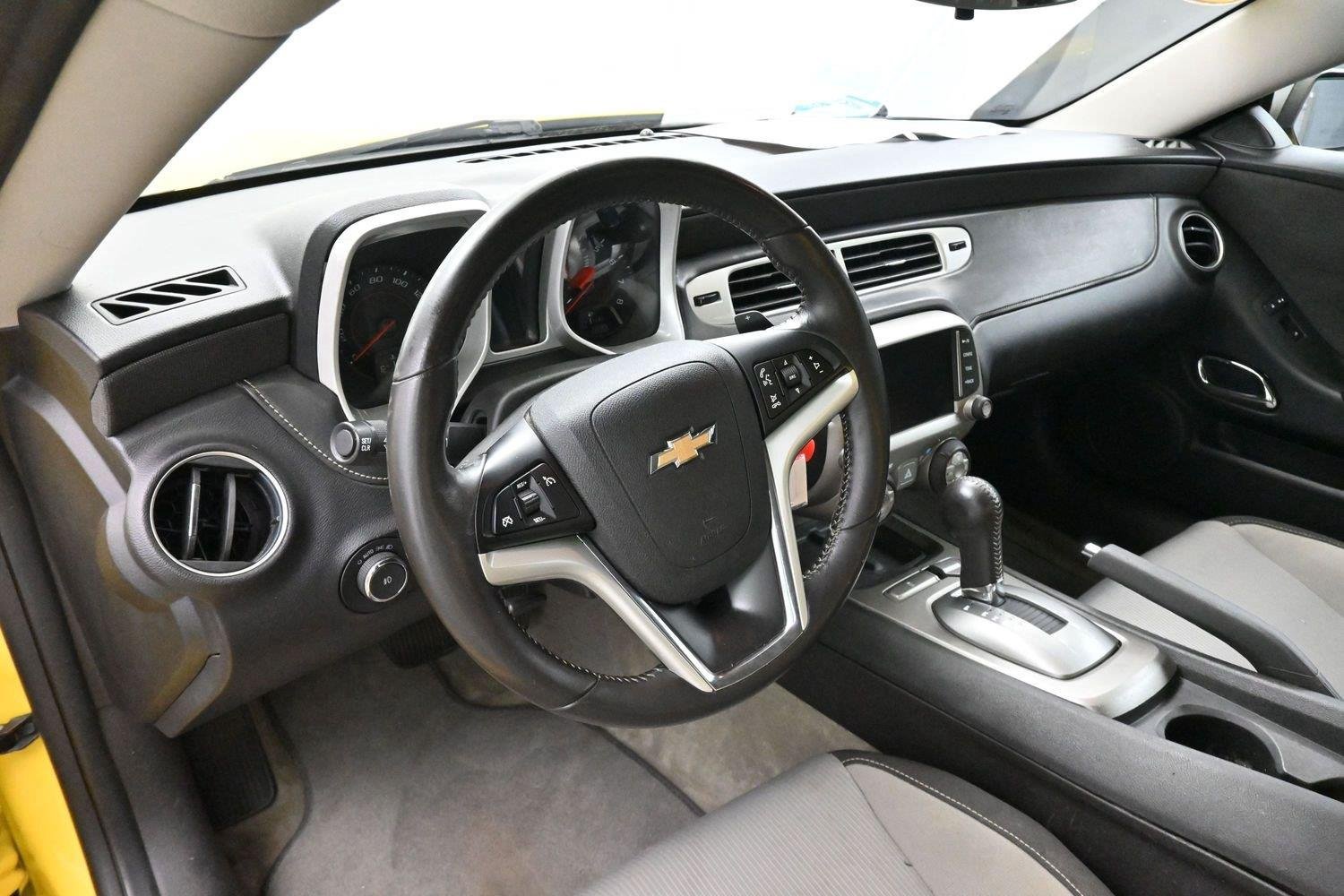 Used 2015 Chevrolet Camaro LT w/ RS Package RWD image 16