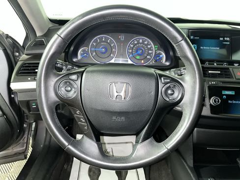 Used 2015 Honda Crosstour EX-L image 16