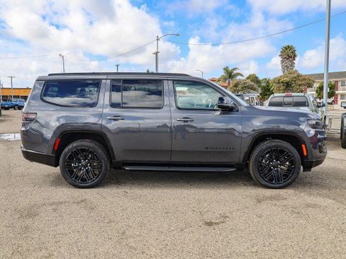 New 2025 Jeep Wagoneer Series II w/ Premium Group I image 3