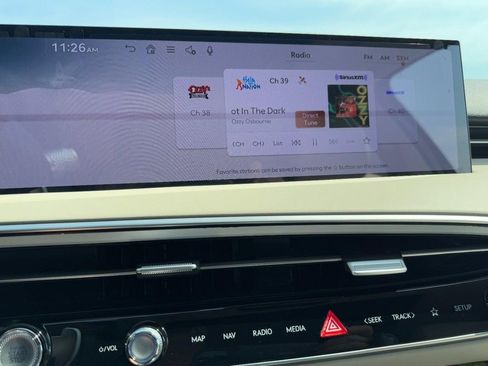 New 2026 Genesis GV70 2.5T Select image 16