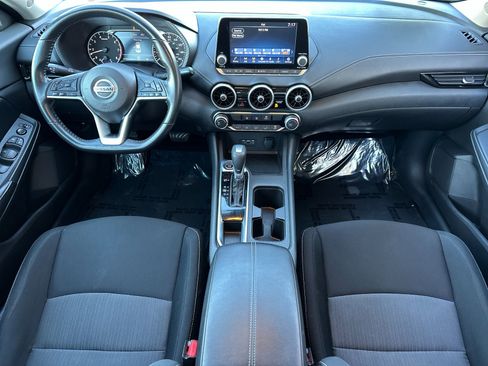 Used 2022 Nissan Sentra SV image 12