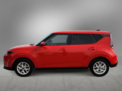 Used 2024 Kia Soul LX w/ Option Group 015 image 5