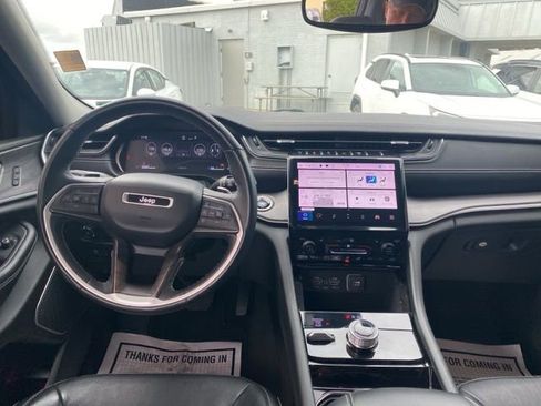 Used 2021 Jeep Grand Cherokee L Limited image 14