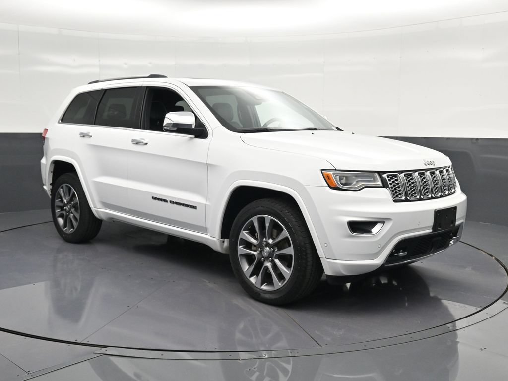 Used 2017 Jeep Grand Cherokee Overland w/ Jeep Active Safety Group RWD image 5