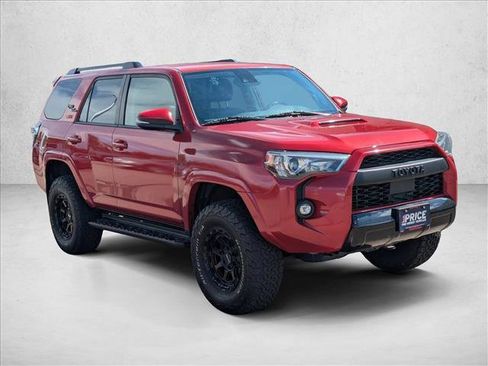 Used 2021 Toyota 4Runner TRD Off-Road Premium AWD/4WD image 3