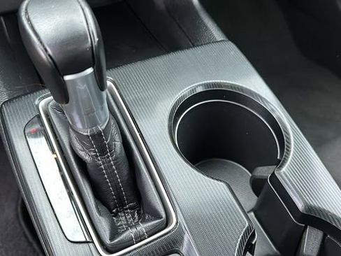 Used 2023 Honda Civic Sport image 17