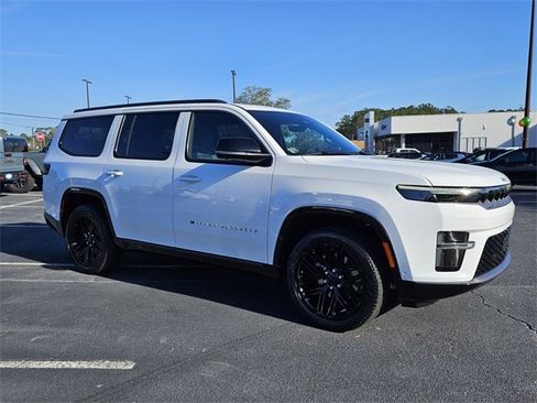 New 2026 Jeep Grand Wagoneer Limited image 1