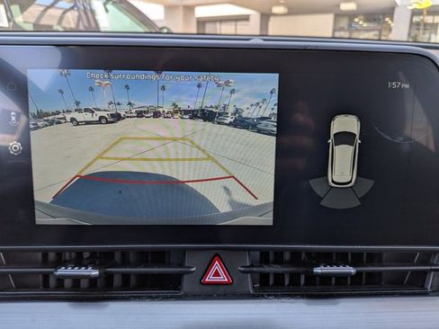 Used 2023 Kia Sportage EX image 14