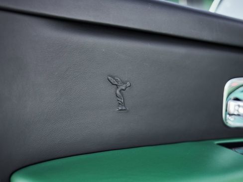 Used 2023 Rolls-Royce Cullinan Black Badge w/ Driver's Package image 40