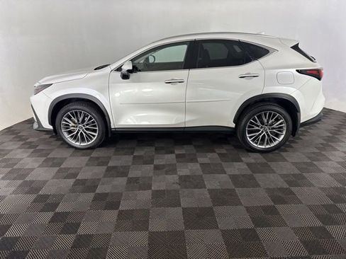 Used 2023 Lexus NX 350 AWD w/ Vision Package image 10