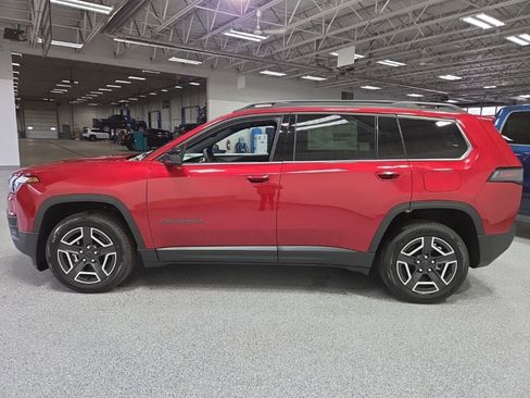 New 2026 Jeep Cherokee Limited AWD/4WD image 4