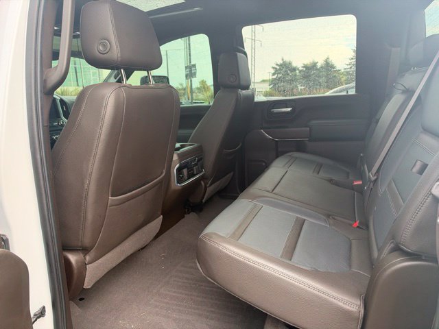 Used 2023 GMC Sierra 2500 Denali w/ Denali Ultimate Package AWD/4WD image 18