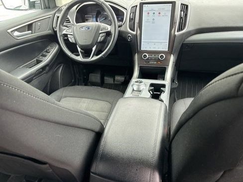 Used 2021 Ford Edge SEL w/ Convenience Package image 38