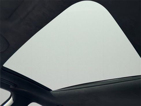 Used 2023 Genesis G70 3.3T w/ Sport Prestige Package image 22