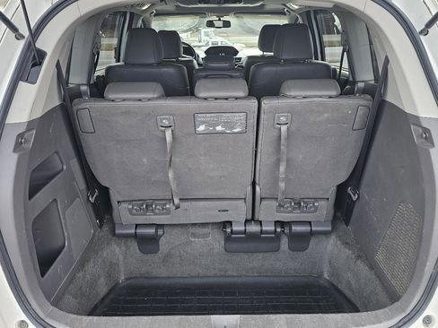 Used 2011 Honda Odyssey Touring image 6