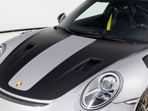 Used 2018 Porsche 911 GT2 RS RWD image 58