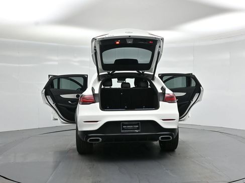Used 2023 Mercedes-Benz GLC 300 4MATIC Coupe image 32