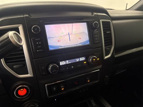 Used 2019 Nissan Titan SL w/ Midnight Edition AWD/4WD image 37
