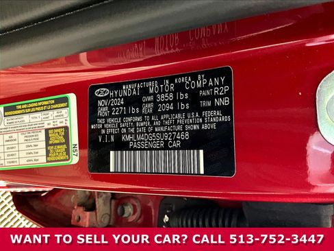Used 2025 Hyundai Elantra Sport FWD image 17