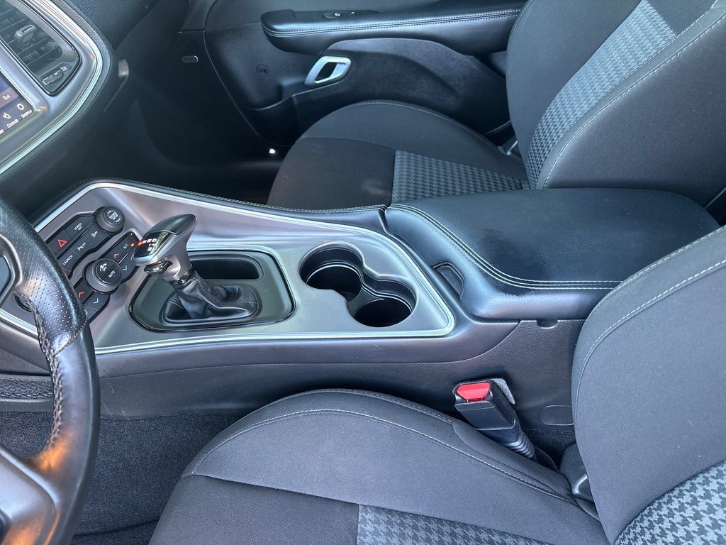 Used 2021 Dodge Challenger R/T Scat Pack RWD image 20