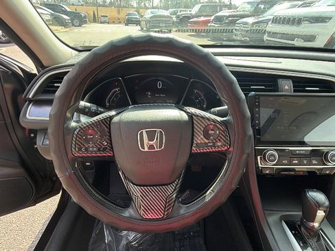 Used 2016 Honda Civic Touring image 26