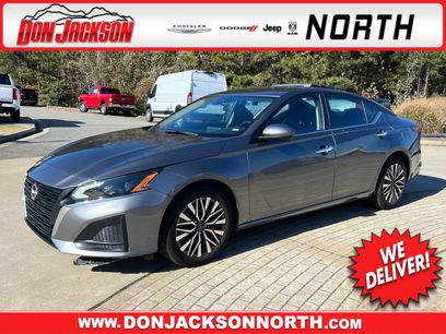Used 2023 Nissan Altima 2.5 SV