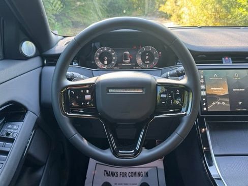 Used 2024 Land Rover Range Rover Evoque Dynamic SE AWD/4WD image 22