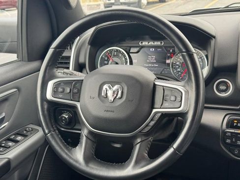 Used 2022 RAM 1500 Big Horn AWD/4WD image 14