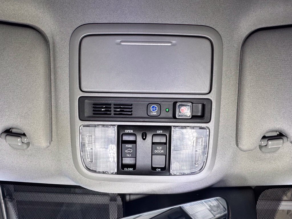 Used 2022 Honda Pilot Touring image 32