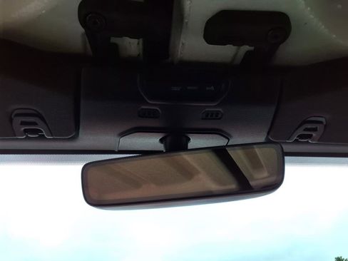 Used 2020 Jeep Wrangler Rubicon w/ Uconnect 4C Nav & Sound Group image 18