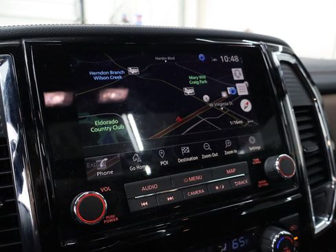 Used 2021 Nissan Titan Platinum Reserve w/ Moonroof Package image 19