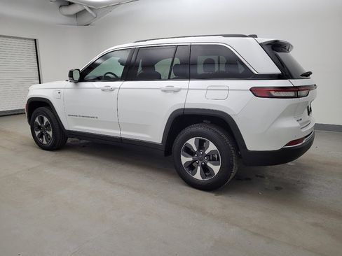 Used 2022 Jeep Grand Cherokee Limited 4xe image 3