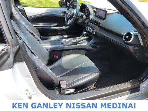 Used 2024 MAZDA MX-5 Miata RF Grand Touring RWD image 42